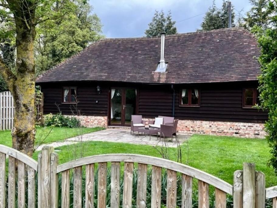 Charming Picturesque Cottage - Nr Tenterden & Rye, Pets Welcomed Rolvenden Экстерьер фото